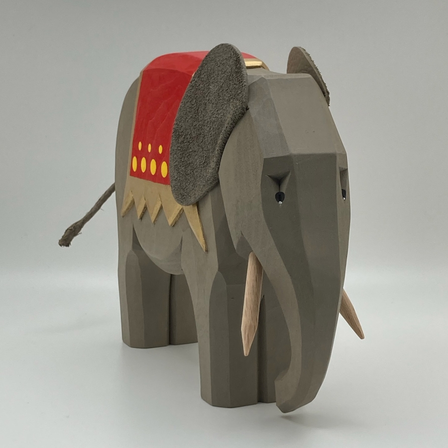 Elephant 